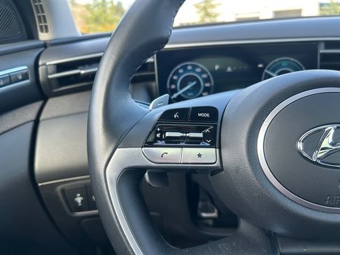 Certified 2024 Hyundai Tucson Limited image 17