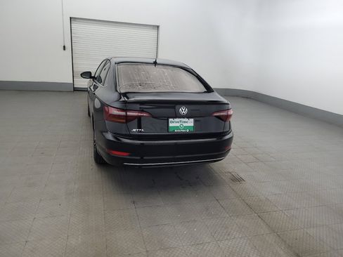 Used 2019 Volkswagen Jetta SE FWD image 6