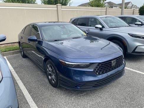 Used 2024 Honda Accord EX image 5