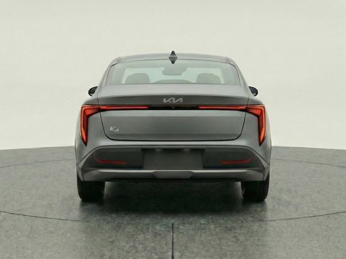 Used 2025 Kia K4 FWD image 7