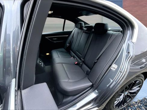 Used 2017 BMW 330i xDrive 330i xDrive Sedan 4D image 25