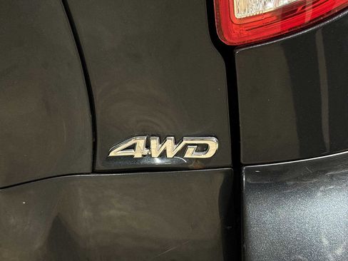 Used 2011 Toyota RAV4 4WD w/ Base L4 Extra Value Pkg image 24