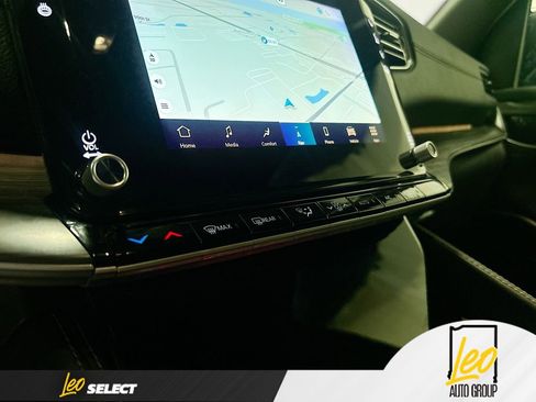 Used 2024 Jeep Wagoneer Series III image 16