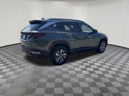 Used 2024 Hyundai Tucson Blue AWD/4WD image 5