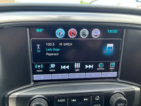 Used 2018 Chevrolet Silverado 1500 LT w/ All Star Edition AWD/4WD image 9