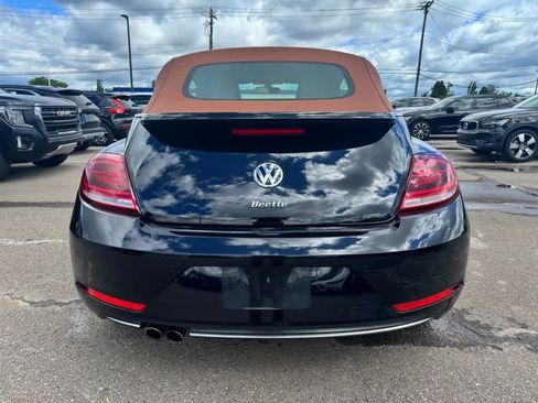 Used 2019 Volkswagen Beetle 2.0T Final Edition SEL FWD image 7