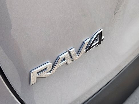 Used 2025 Toyota RAV4 LE FWD image 12