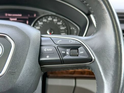 Used 2020 Audi Q5 2.0T Premium w/ Convenience Package image 31