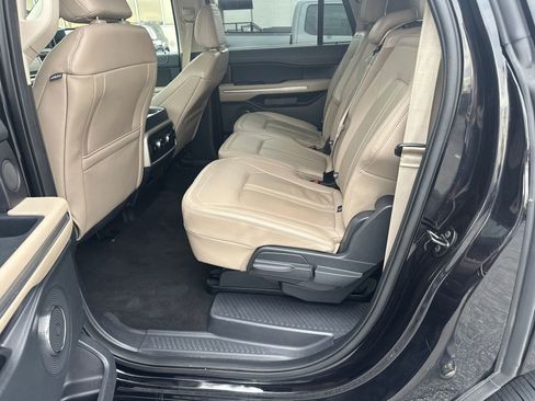 Used 2024 Ford Expedition Max Limited image 21