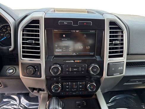 Used 2015 Ford F150 Lariat RWD image 14