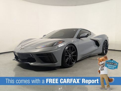 Used 2024 Chevrolet Corvette Stingray Preferred Cpe w/ Battery Protection Package image 3