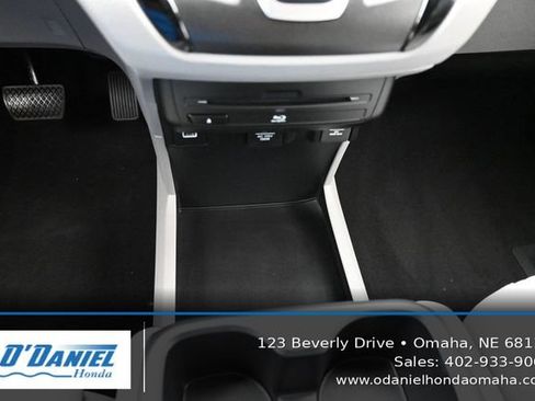 Used 2024 Honda Odyssey Touring image 33