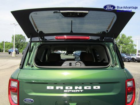 Certified 2025 Ford Bronco Sport Outer Banks w/ Outer Banks Tech Package+ AWD/4WD image 29