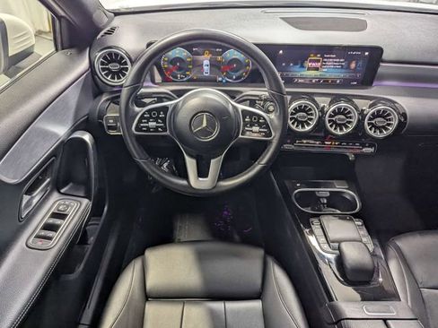 Used 2022 Mercedes-Benz A 220 w/ Premium Package Lite image 7