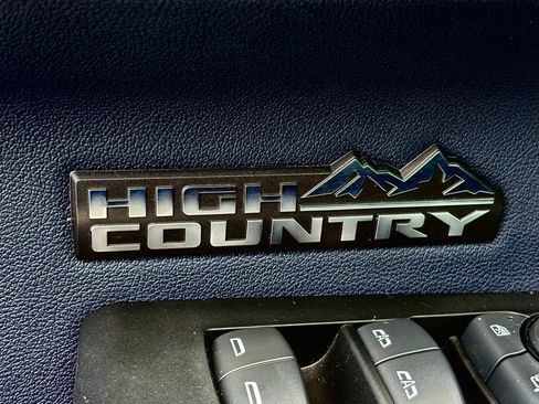 Used 2024 Chevrolet Silverado 1500 High Country image 20