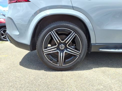 Used 2024 Mercedes-Benz GLE 350 4MATIC image 7