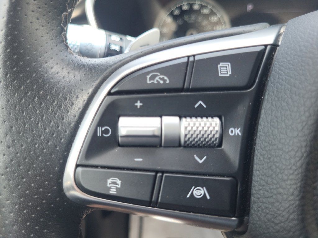 Used 2026 Genesis G70 2.5T RWD image 20