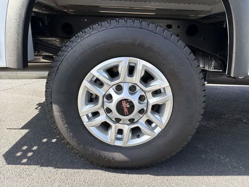 New 2025 GMC Sierra 2500 Pro w/ Convenience Package image 21