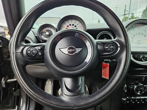 Used 2014 MINI Cooper S FWD image 16