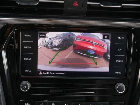 Used 2020 Volkswagen Passat 2.0T R-Line FWD image 29
