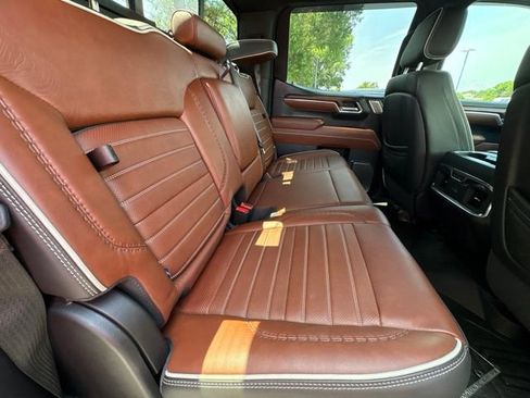 Used 2024 GMC Sierra 1500 Denali Ultimate AWD/4WD image 6