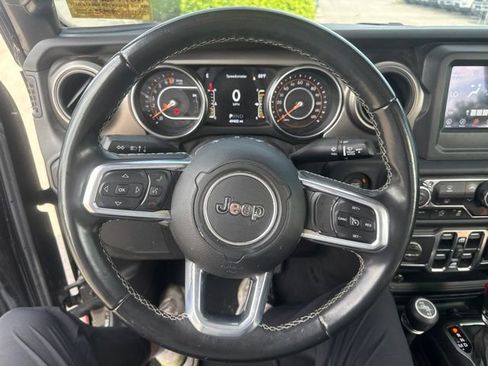 Used 2020 Jeep Gladiator Sport w/ Quick Order Package 24S AWD/4WD image 14