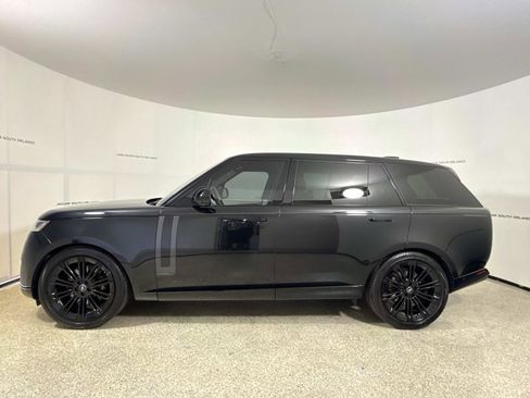 Used 2023 Land Rover Range Rover Long Wheelbase Autobiography AWD/4WD image 2