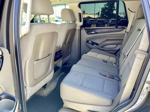Used 2015 GMC Yukon SLE w/ Convenience Package image 17