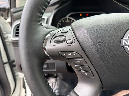 Used 2023 Nissan Murano Platinum w/ Cargo Package image 22