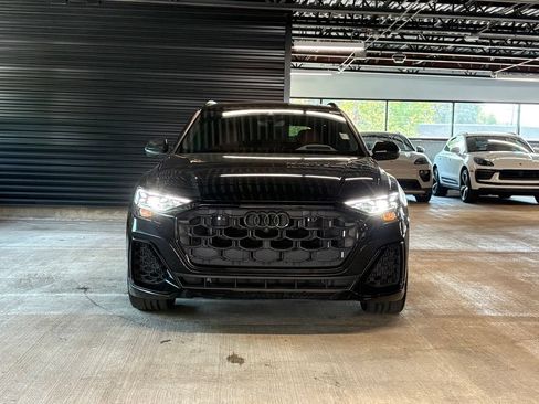 Used 2024 Audi SQ8 Prestige w/ Prestige Package AWD/4WD image 6