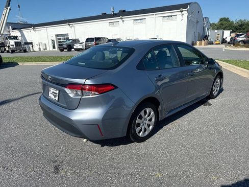 Used 2024 Toyota Corolla LE FWD image 6