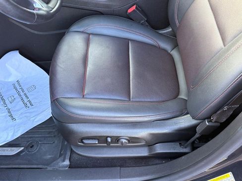 Used 2021 Chevrolet Blazer RS w/ Enhanced Convenience Package image 17