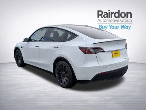 Used 2023 Tesla Model Y Long Range AWD/4WD image 5