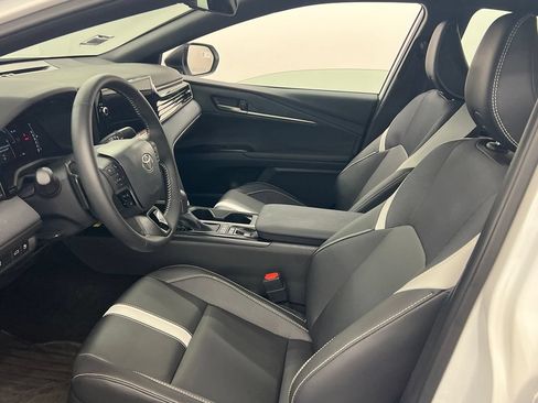 Used 2026 Toyota Camry SE w/ Multimedia Upgrade Package FWD image 9