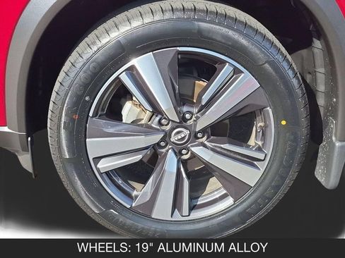 Certified 2023 Nissan Rogue SL w/ SL Premium Package FWD image 11