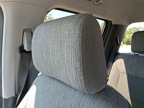 Used 2023 Ford F150 XLT AWD/4WD image 18