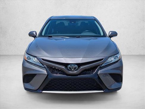 Used 2020 Toyota Camry XSE FWD image 2