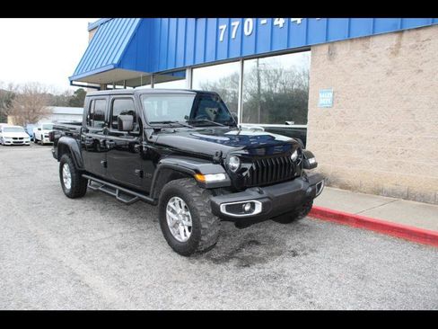 Used 2023 Jeep Gladiator Sport image 1