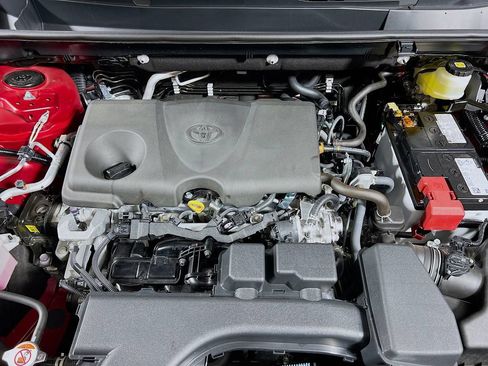 Certified 2025 Toyota RAV4 XLE AWD/4WD image 26