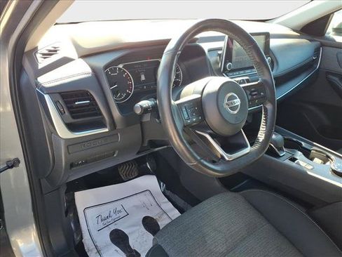 Used 2021 Nissan Rogue SV FWD image 20