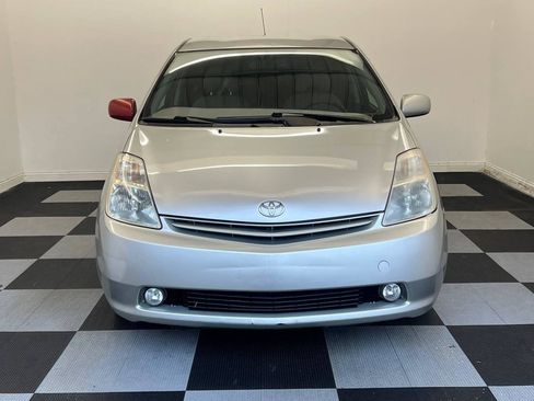 Used 2005 Toyota Prius image 2