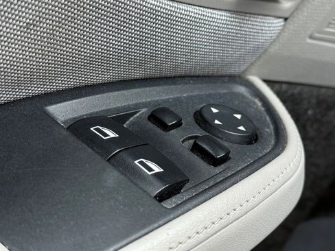 Used 2015 BMW i3 image 23