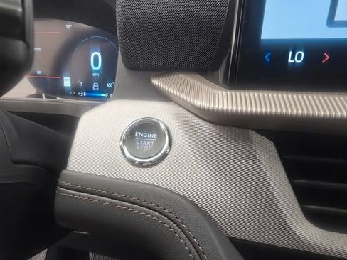 New 2026 Ford Explorer Active AWD/4WD image 33