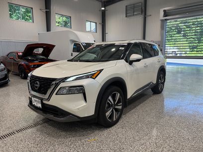 Used 2023 Nissan Rogue SL w/ SL Premium Package