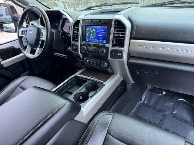 Used 2021 Ford F350 Lariat AWD/4WD image 22