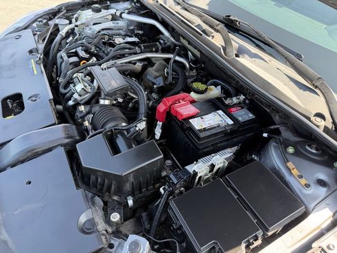 Used 2021 Nissan Sentra SR FWD image 8