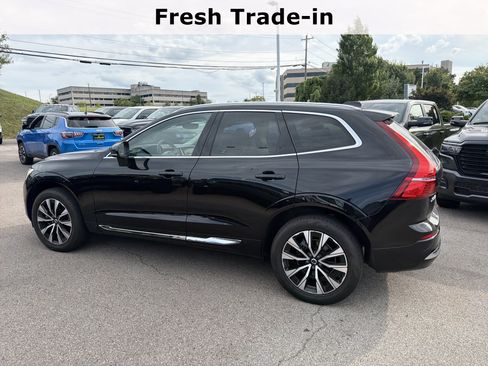 Used 2023 Volvo XC60 B5 Plus FWD image 6
