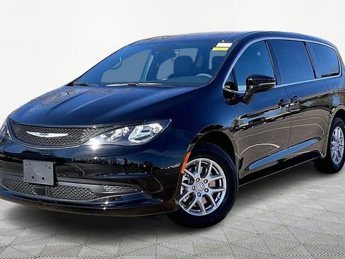 New 2026 Chrysler Voyager LX image 2