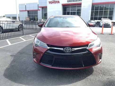 Certified 2017 Toyota Camry XSE FWD image 3