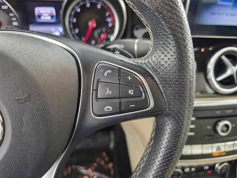 Used 2019 Mercedes-Benz CLA 250 4MATIC image 20